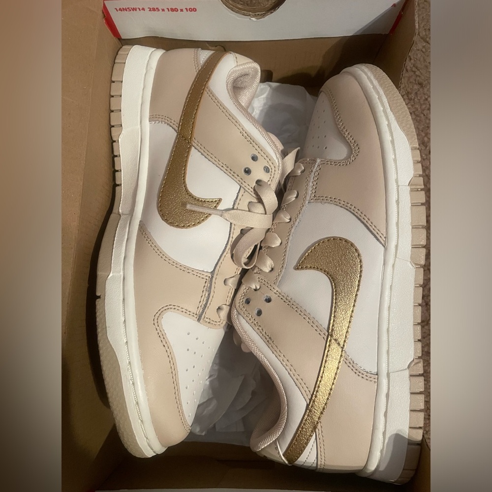 Nike Dunks